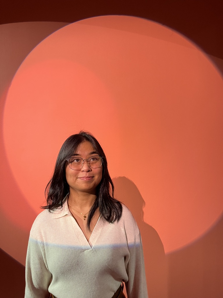 Marie Pascual – Between Worlds